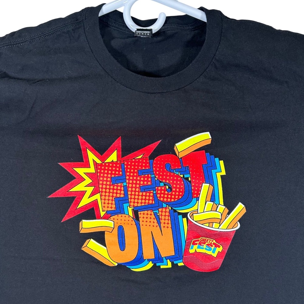 District‎ Sheetz Fest On Fries Rockin My Sheetz Era Black Graphic T-Shirt Large